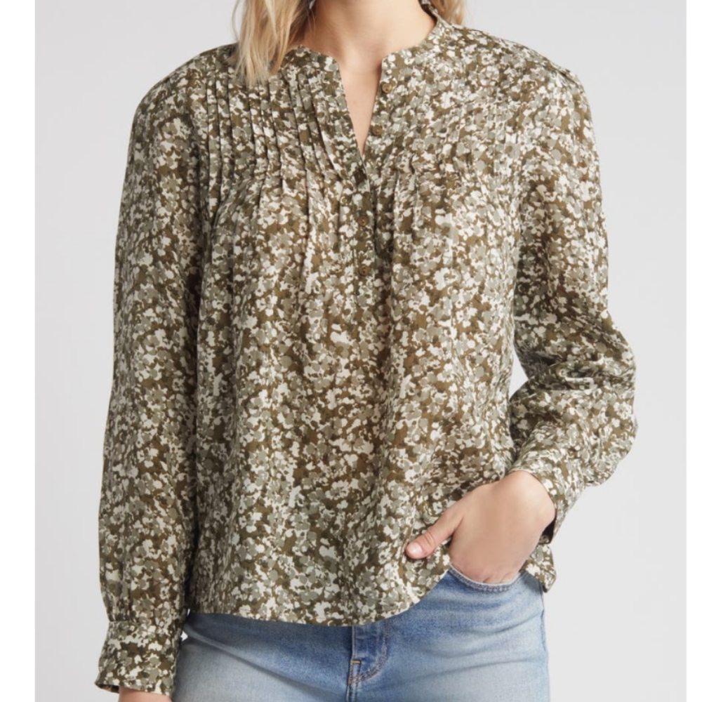 Floral Print Pleated top